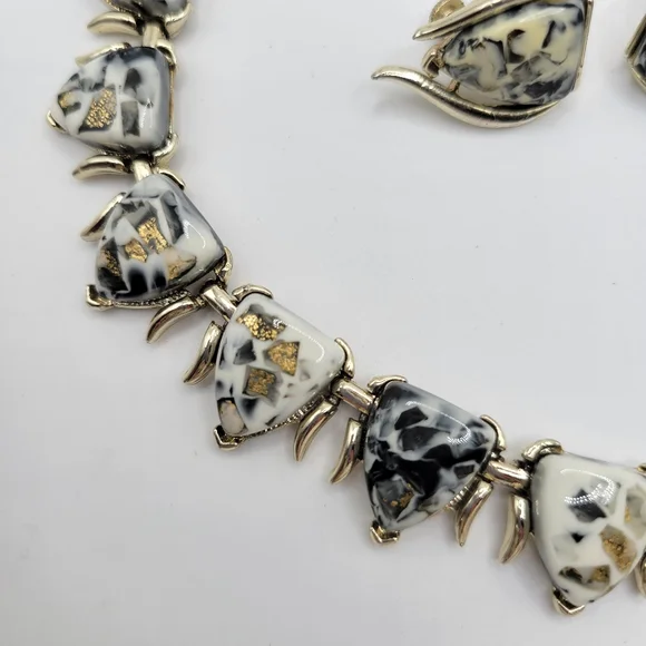 VTG Coro Demi-Parure: Gold Tone Setting | White, Black, Gold "Confetti" | SIGNED - Picture 6 of 13